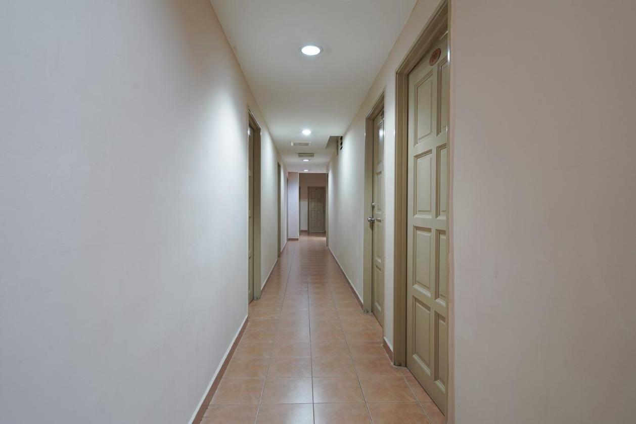 Hotel 91 Kajang Town ภายนอก รูปภาพ